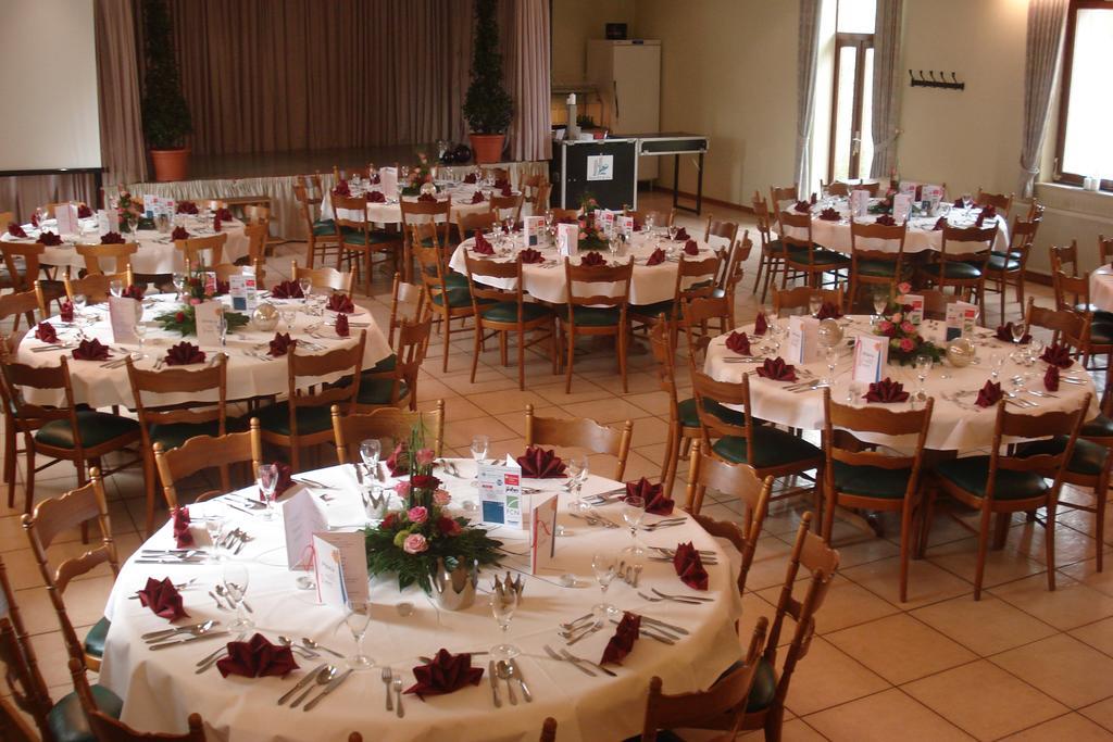 Bimbach Traditionsgasthof Zum Luedertal מראה חיצוני תמונה